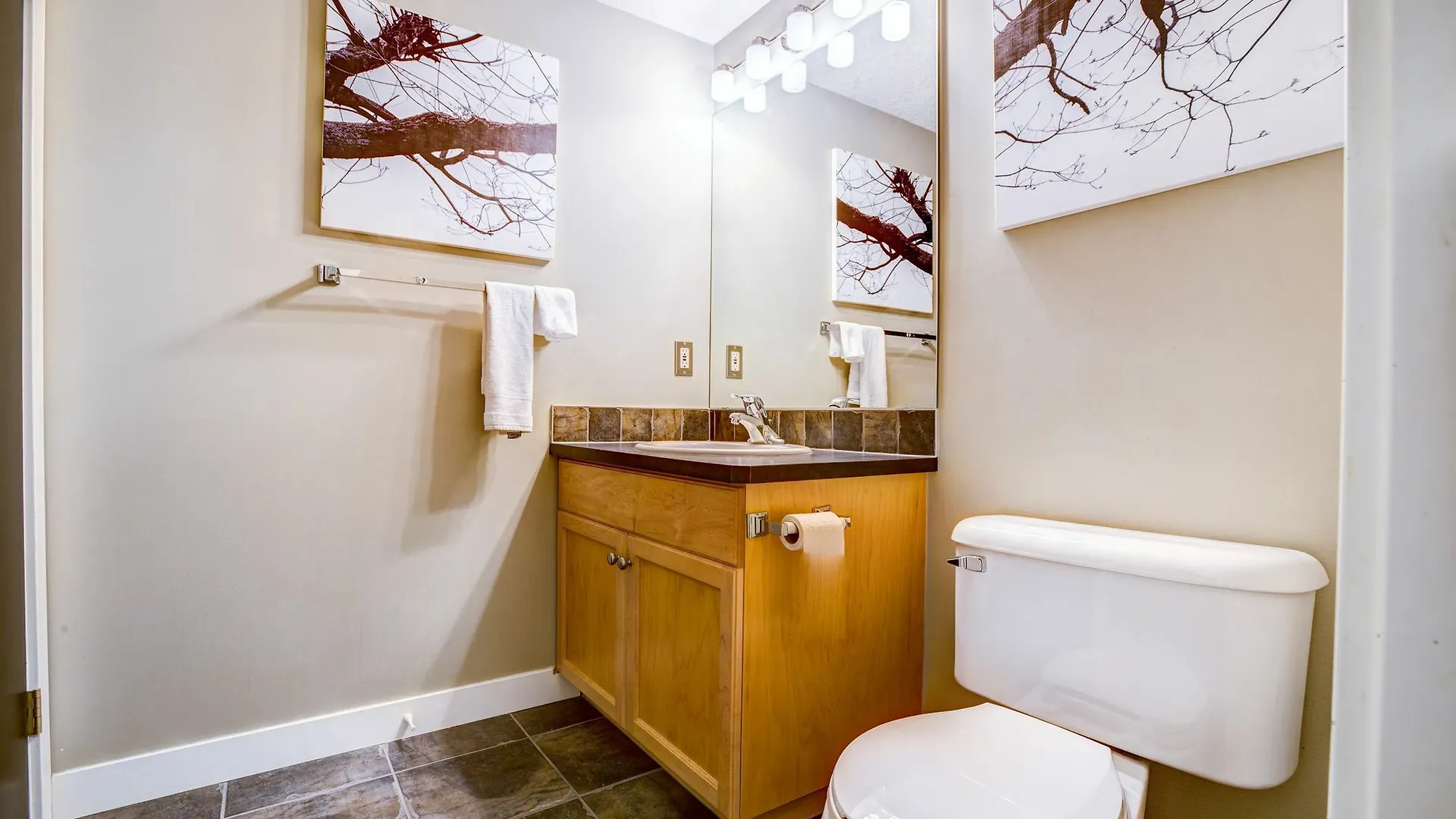 Suite Digs Paradyme Calgary 0*,  Canada