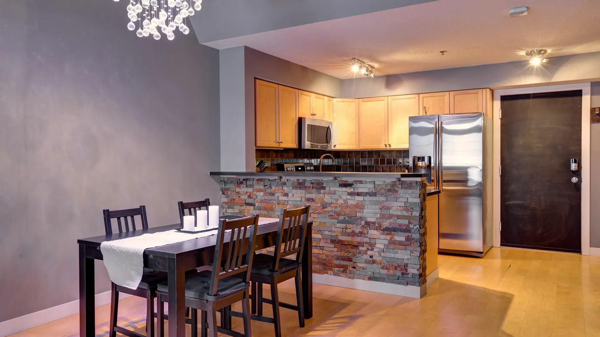 Suite Digs Paradyme Calgary Canada