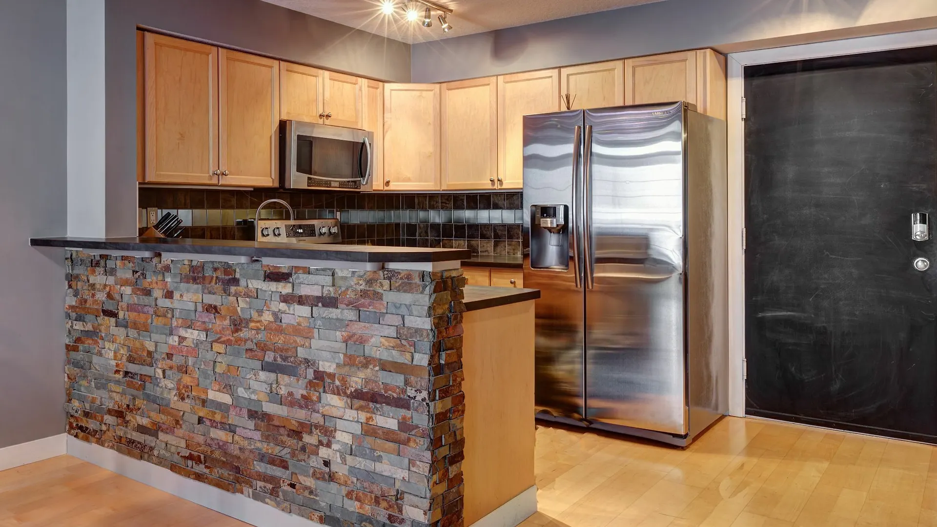 Apartment Suite Digs Paradyme Calgary